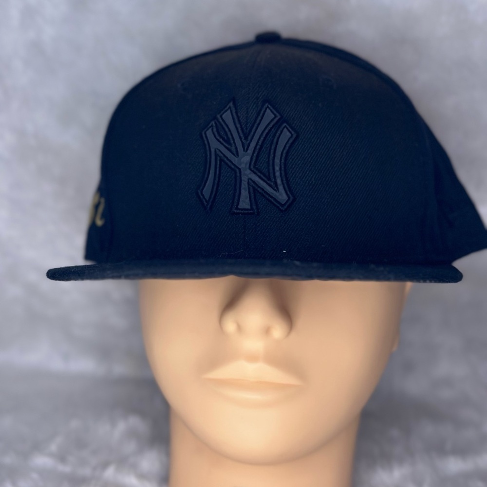 New York Yankees Black Cap